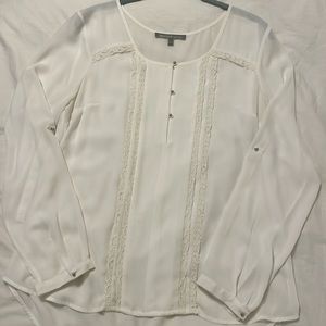 White Daniel Rainn dress top with lace detail